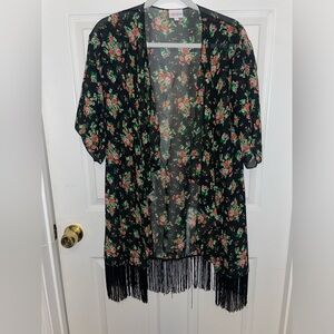 EUC LULAROE MONROE KIMONO